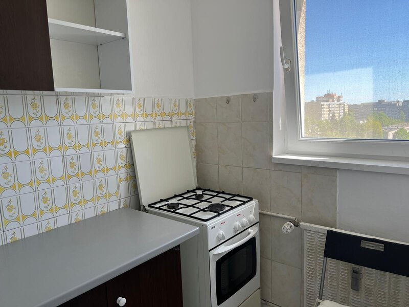 Titan - str.Constantin Brancusi, v-a-v de Parc Titan,