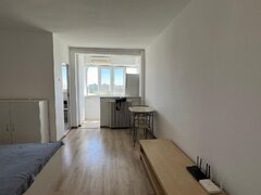 Titan - str.Constantin Brancusi, v-a-v de Parc Titan